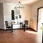 Aura Lt - Vicinissima All'aeroporto Apartman